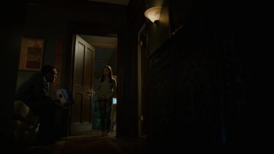 Are you staying here all night? - Evil
