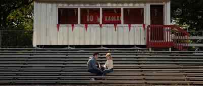 ♪ Are we still friends? ♪ - Sweethearts