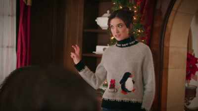Are subsidizing her lifestyle
as an "influencer." - The Case of the Christmas Diamond