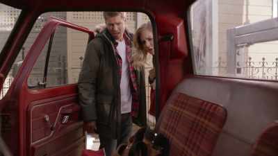 - Are you sure she's not
hiding under all your stuff? - Toying with the Holidays