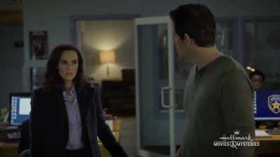 - Are you sure?
- Yeah. - Mystery 101: Killer Timing