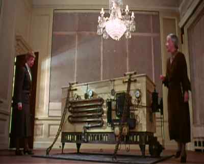 - Are you sure?
- Yes, and the locks haven't been opened - The Cat and the Canary