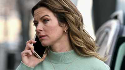 - Are you sure
you want to do that? - Deadly Wives Club