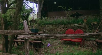 Are there any other shacks up here - Piranha