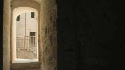 "'Are there examining
magistrates - Write Around the World with Richard E Grant