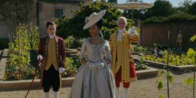 Are there medicinal herbs in the garden? - Queen Charlotte: A Bridgerton Story