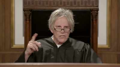 Are there snakes trained
that you can go to and say, - Gary Busey: Pet Judge