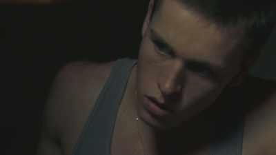 -Are you tight?
-What? - Beach Rats
