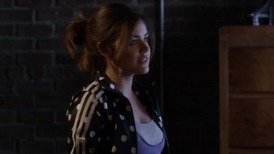 ARE WE STILL FIGHTING
WITHOUT ACTUALLY FIGHTING? - Pretty Little Liars