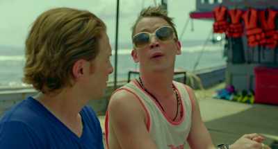 - Are you, are you from here?
- No. - Changeland