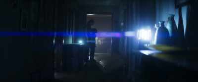Are you... are you okay?
Let me see. - Werewolves