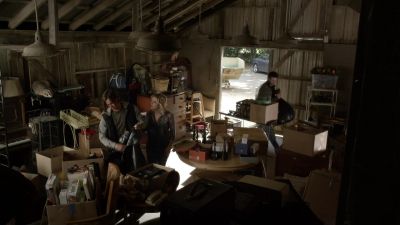 ARE YOU BEING RUDE
ON PURPOSE? - Pretty Little Liars