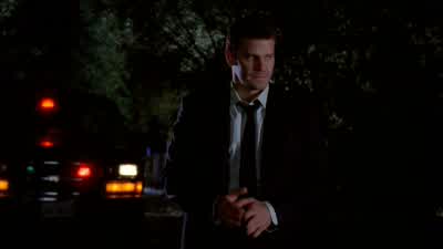 Are you going to help? - Bones