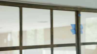- Are you...
- [John] He's got it. - Help! I Wrecked My House