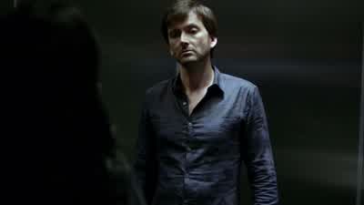 Are you not afraid that I'll touch you? - Marvel's Jessica Jones
