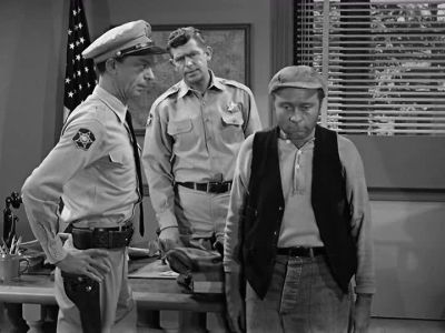 ARE YOU SERIOUS
ABOUT THIS EDUCATION BUSINESS? - The Andy Griffith Show