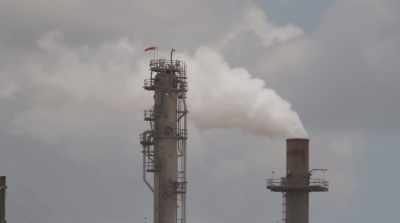    Arellano: Every time epa's
       watchlist shrinks, - The Story of Plastic