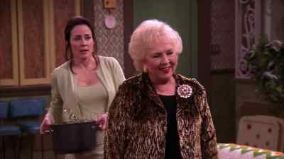 Aren't you going
to take off your coat? - Everybody Loves Raymond