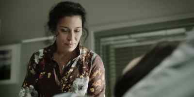 Aren't you gonna ask me if it hurts? - Transplant