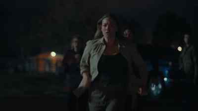 - Arlo... - Arlo! What happened?
- My god. - Teacup