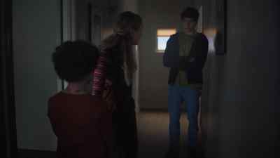 Arlo, this is crazy,
okay? It's crazy, isn't it? - Teacup