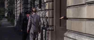 Arrest this man,
Officer. - Fearless Frank
