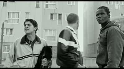 - Arrête! - La Haine