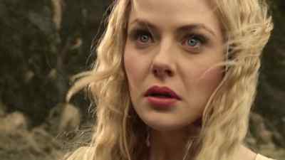( arrow thuds )
( gasps ) - Legend of the Seeker