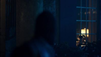 [arrow thuds] - Riverdale