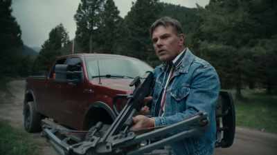 -[arrow whistles]
-[thud] - Taken In Montana