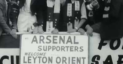 ARSENAL FANS WELCOME LEYTON ORIENT - Super League: The War for Football