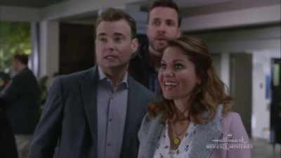 Arthur, I'd like to share
some information - Last Scene Alive: An Aurora Teagarden Mystery