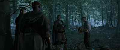 Arthur! Stay with me. - King Arthur: Legend of the Sword