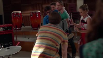 Artie, I'm so sorry.
I didn't mean to. - Glee