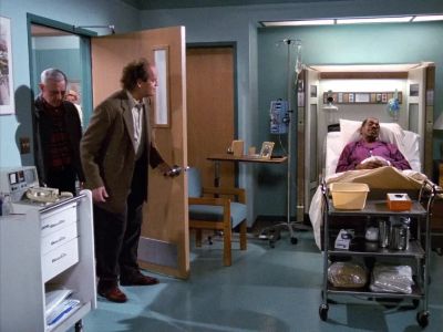 Artie? - Frasier