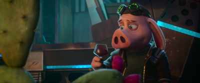 [Artificial Voice]
Incoming call. Incoming call. - Hitpig!