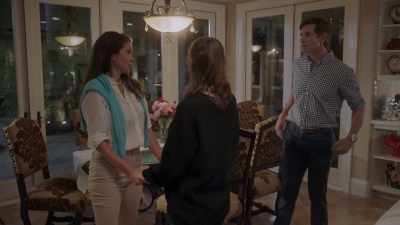 - As a family. - Picture Perfect Lies