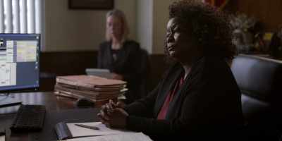 As a secretary,
I could help you, but I've been sacked. - Bosch: Legacy
