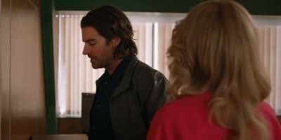 As your boss, I command you
to go on your little date with Mutt. - Firefly Lane