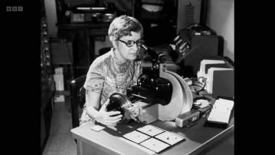 As she did the maths, she realised
something extraordinary. - Secrets of Size: Atoms to Supergalaxies