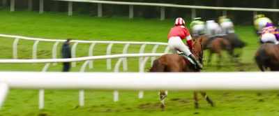 As they head
into the first bend, - Dream Horse