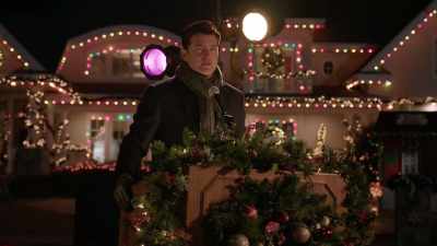 As your HOA president,
I want to assure you - Haul Out the Holly: Lit Up