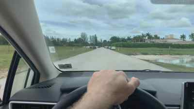 As I slowly approached
Jack's house, - How To with John Wilson