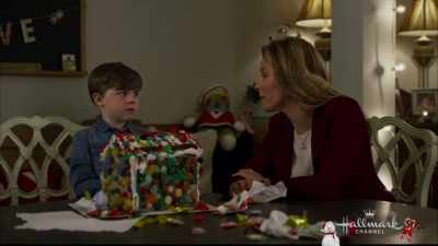 As long as you do your best
and have fun, - Christmas Wishes & Mistletoe Kisses
