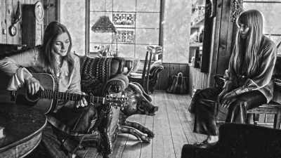As much as she deliberately--
When she found out - David Crosby: Remember My Name