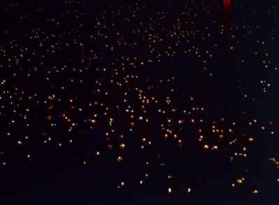 As night falls, - The Miracle of Our Lady of Fatima