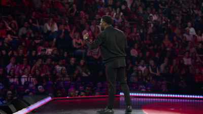 As soon as I took his phone, - Kevin Hart: Irresponsible