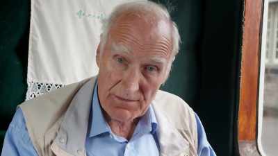 As soon as the sun went down, - Great Rail Restorations with Peter Snow