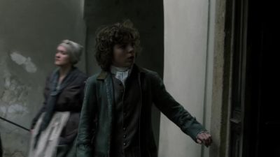 As the days
passed, our house settled - Outlander