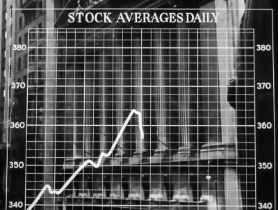 As the dizzy decade nears its end - The Roaring Twenties